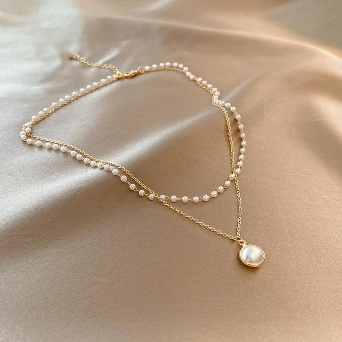 Simple Pearl Necklace