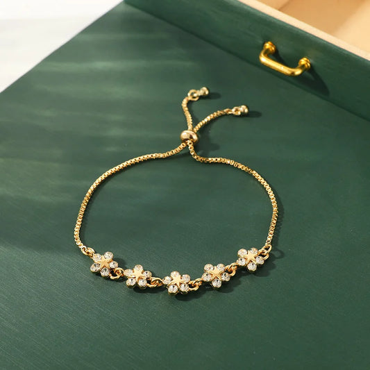 Crystal Flower Pendant Bracelet